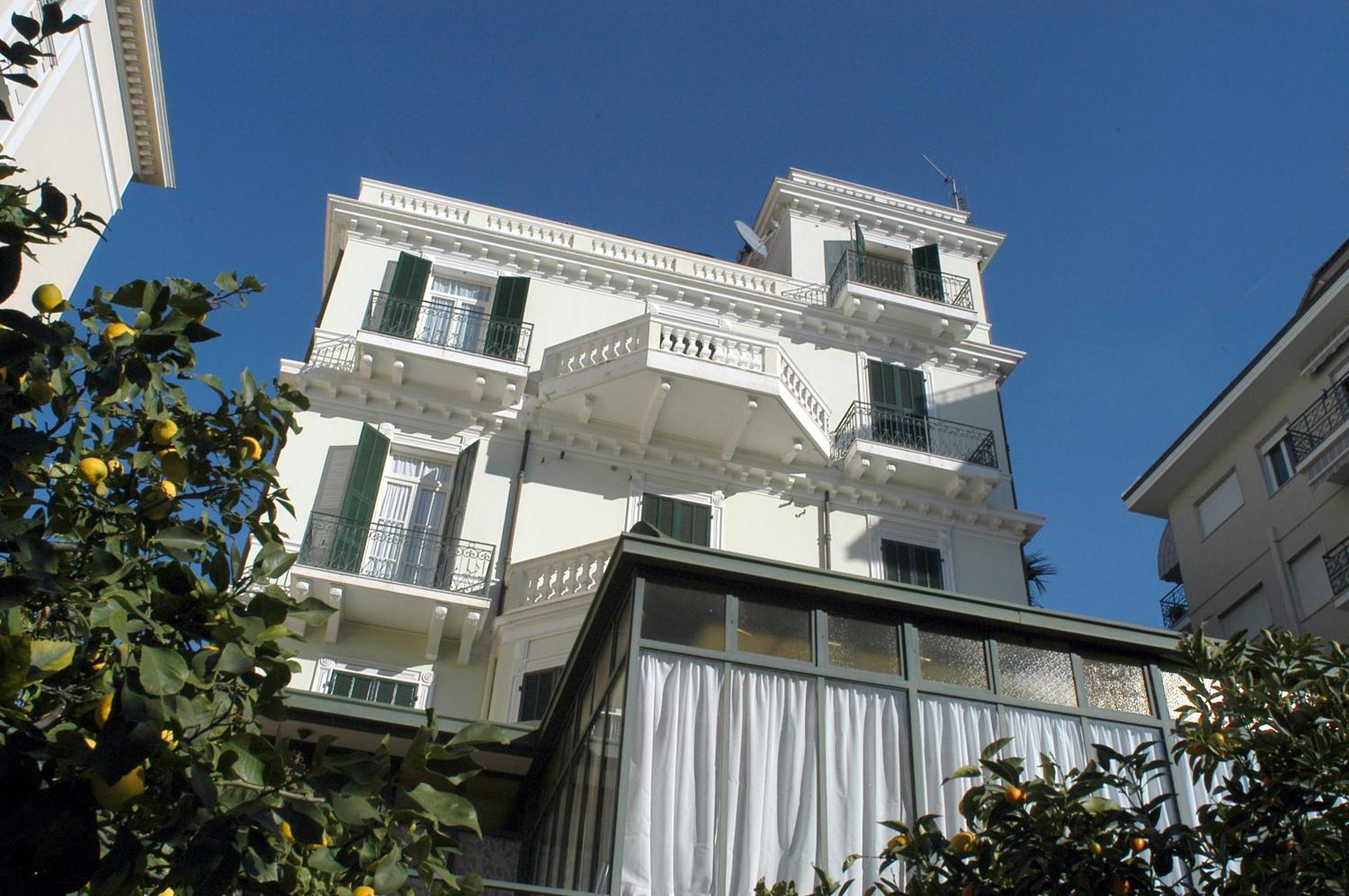 Villa Virginia Bordighera Kültér fotó